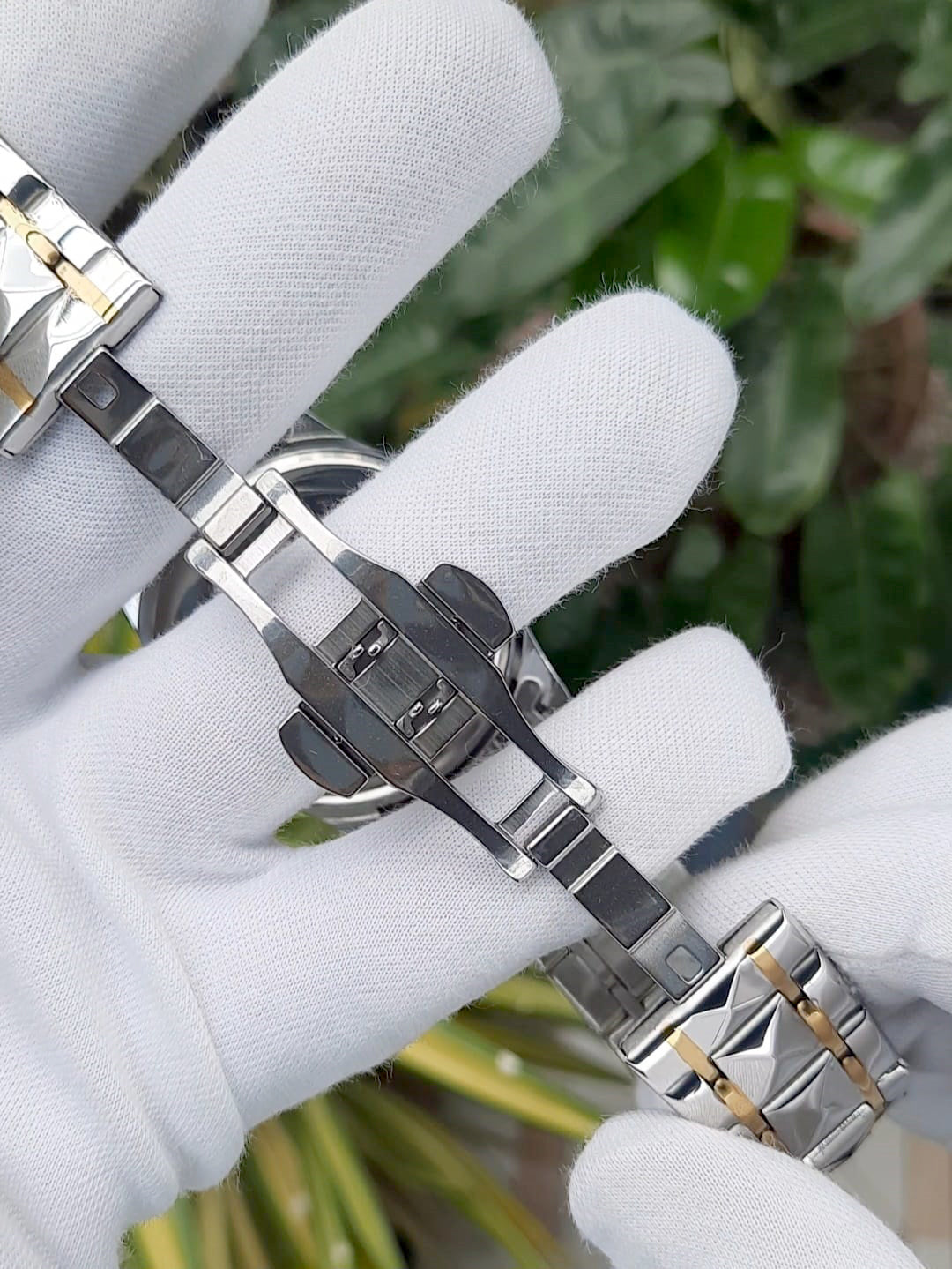 🎁 ৩টি ফ্রি গিফটসহ 💦 ওয়াটারপ্রুফ ঘড়ি — ফ্রি ডেলিভারিতে আজই অর্ডার করুন! 🚚